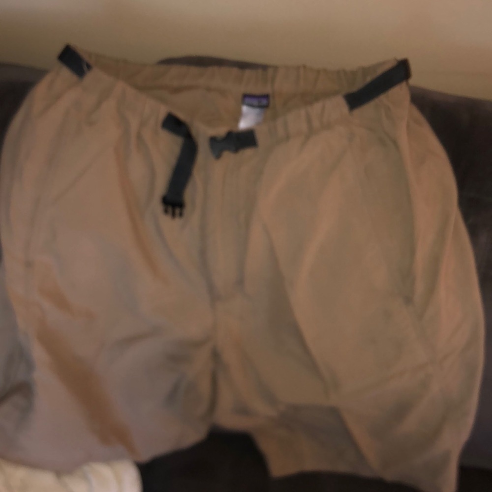 Medium hiking shorts
